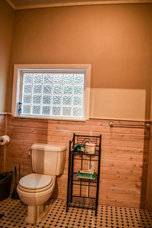 Brook Road Cabin Goshen Екстер'єр фото