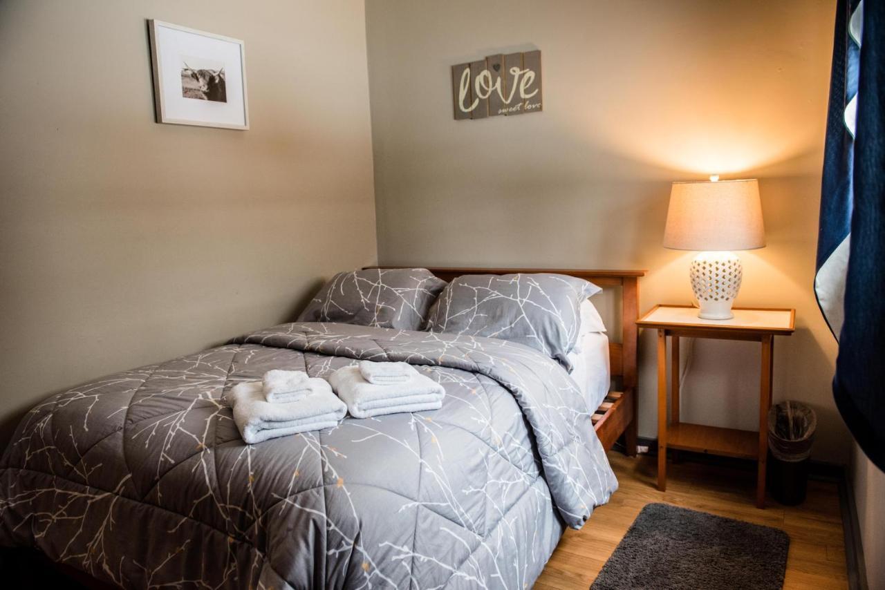 Brook Road Cabin Goshen Екстер'єр фото