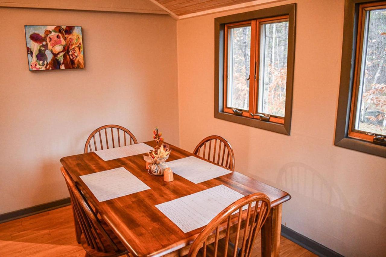 Brook Road Cabin Goshen Екстер'єр фото