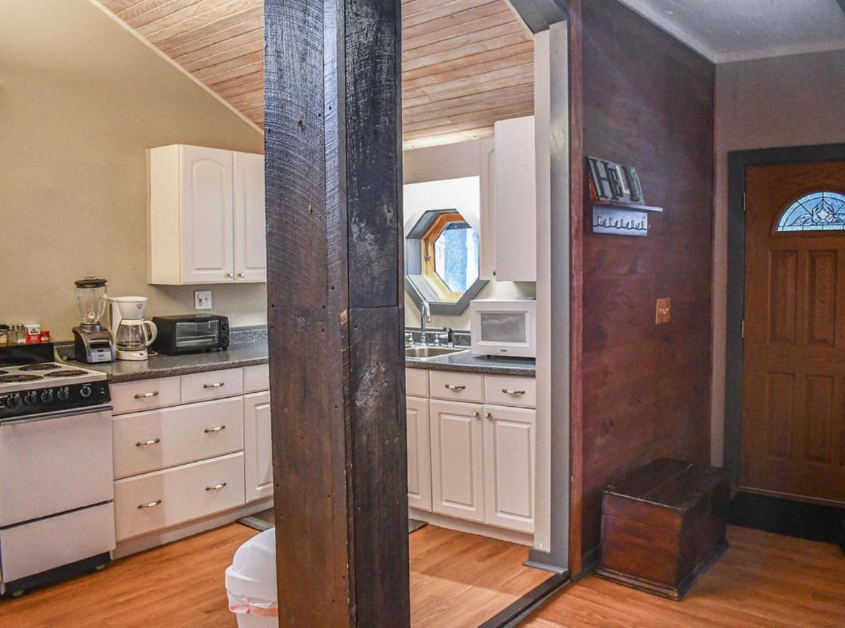 Brook Road Cabin Goshen Екстер'єр фото